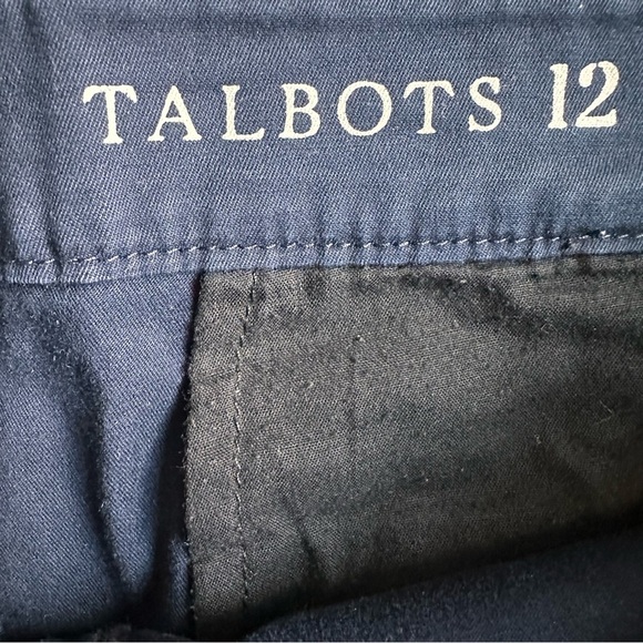Talbots Women’s Weekend Shorts Navy Blue Size 12 Cotton Spandex Casual Chino - Picture 7 of 7